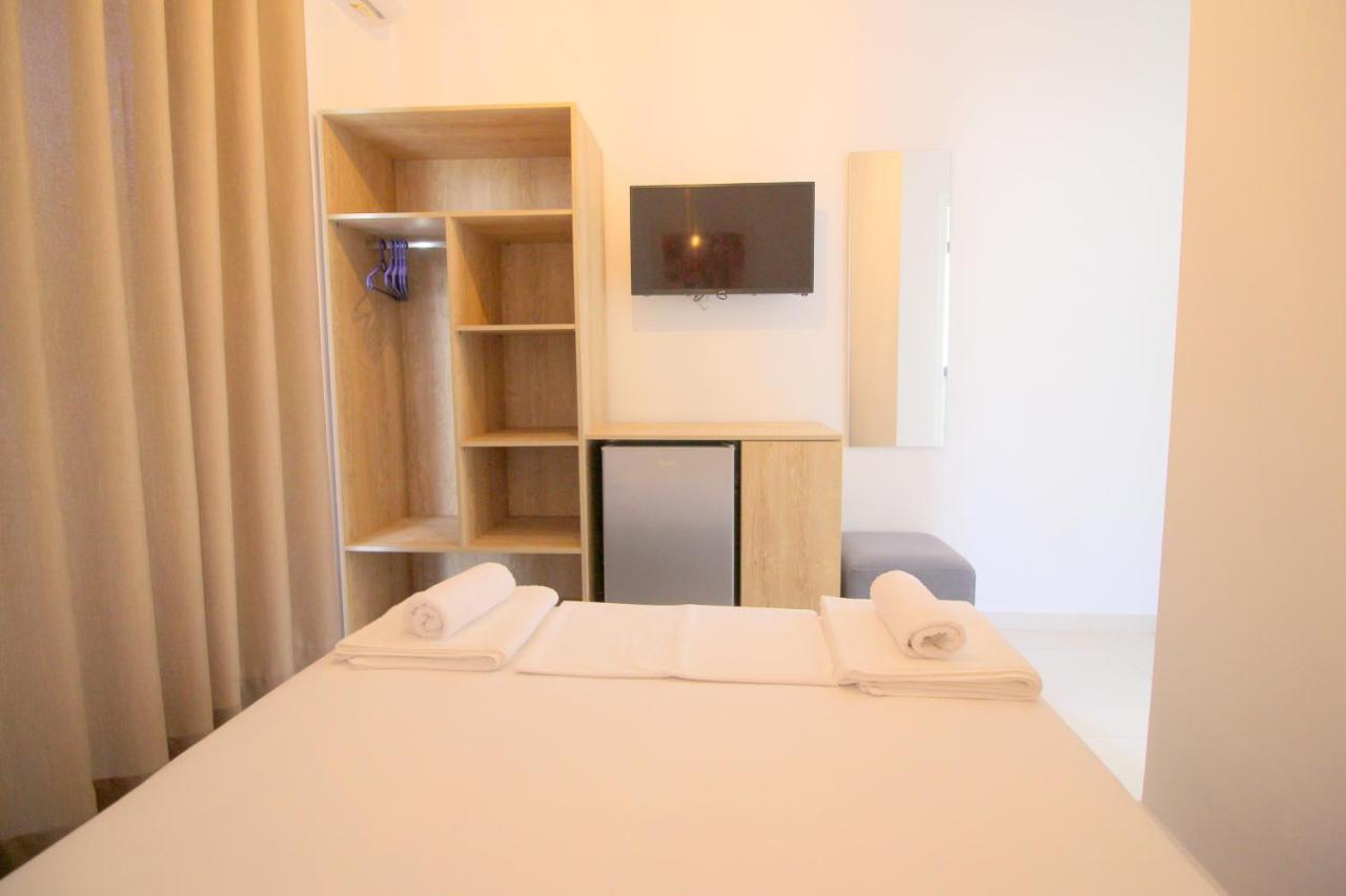 קסאמיל J&B Hotel מראה חיצוני תמונה