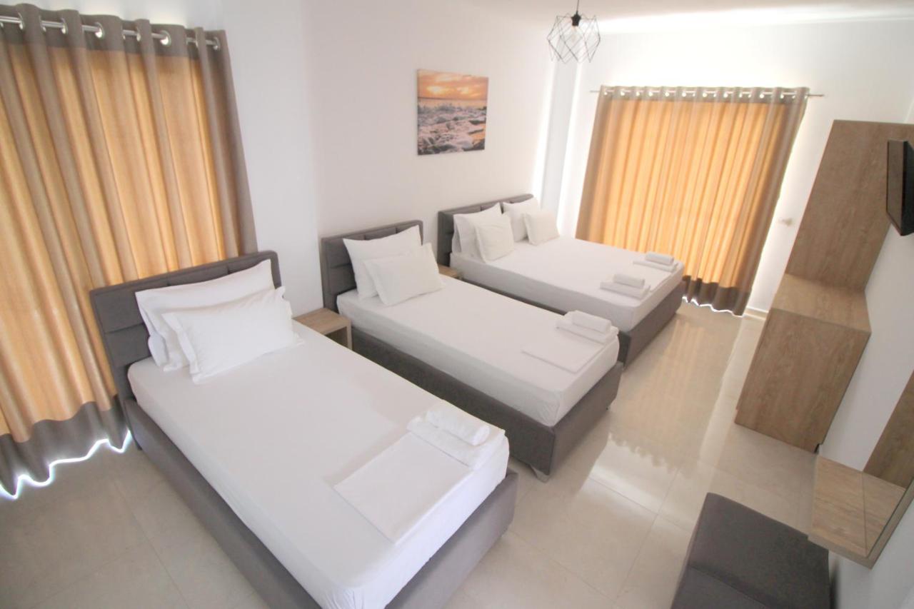 קסאמיל J&B Hotel מראה חיצוני תמונה