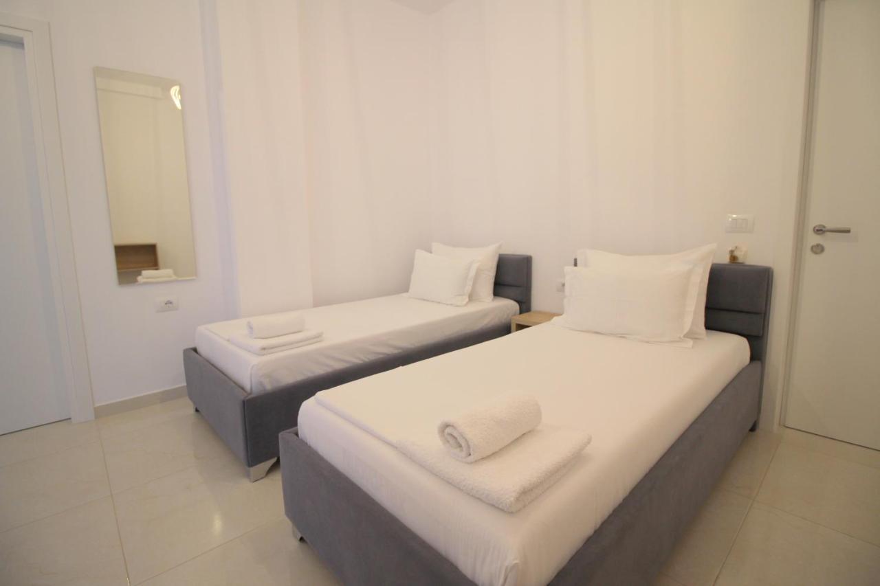קסאמיל J&B Hotel מראה חיצוני תמונה