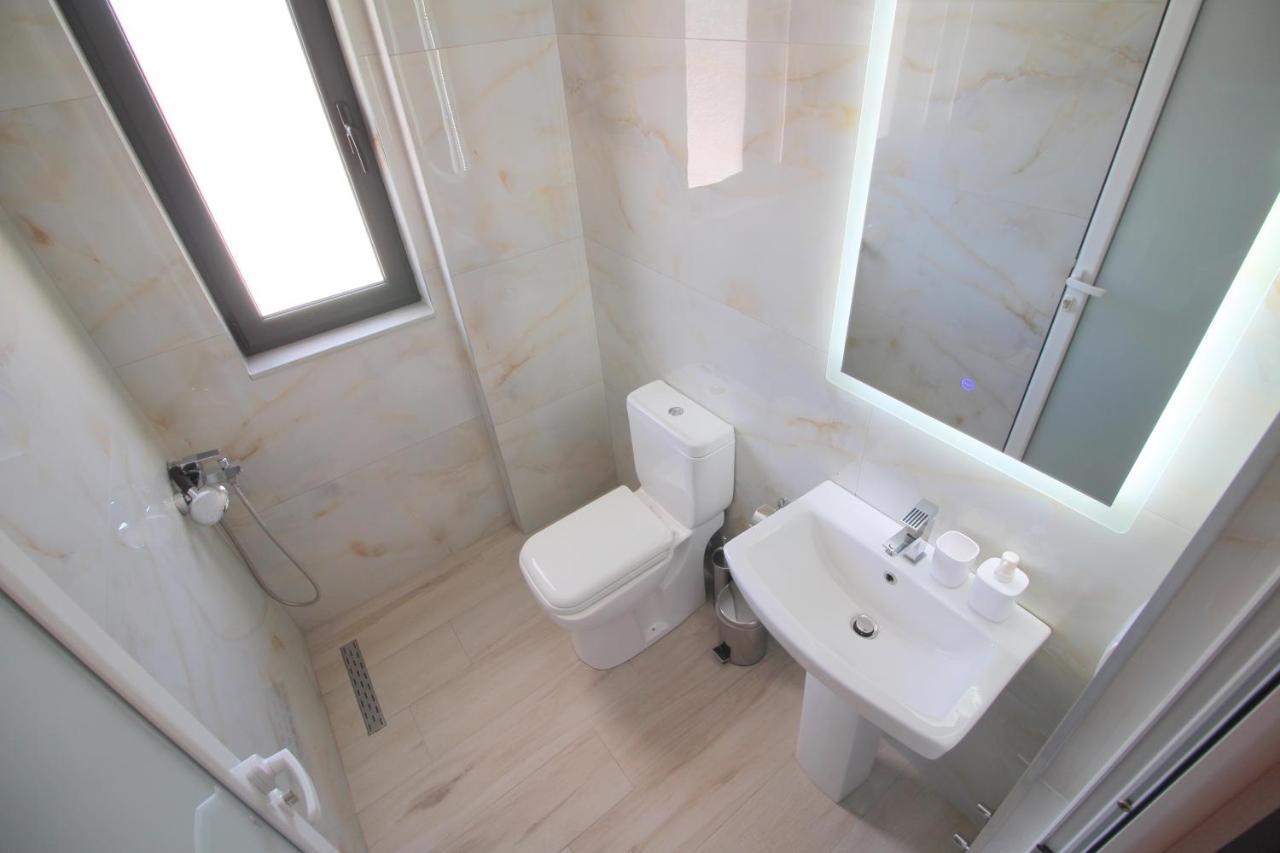 קסאמיל J&B Hotel מראה חיצוני תמונה