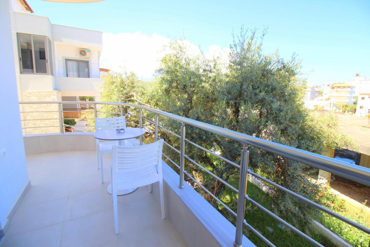 קסאמיל J&B Hotel מראה חיצוני תמונה