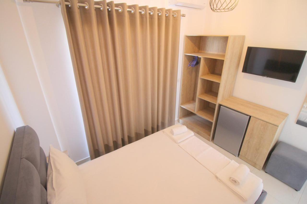 קסאמיל J&B Hotel מראה חיצוני תמונה