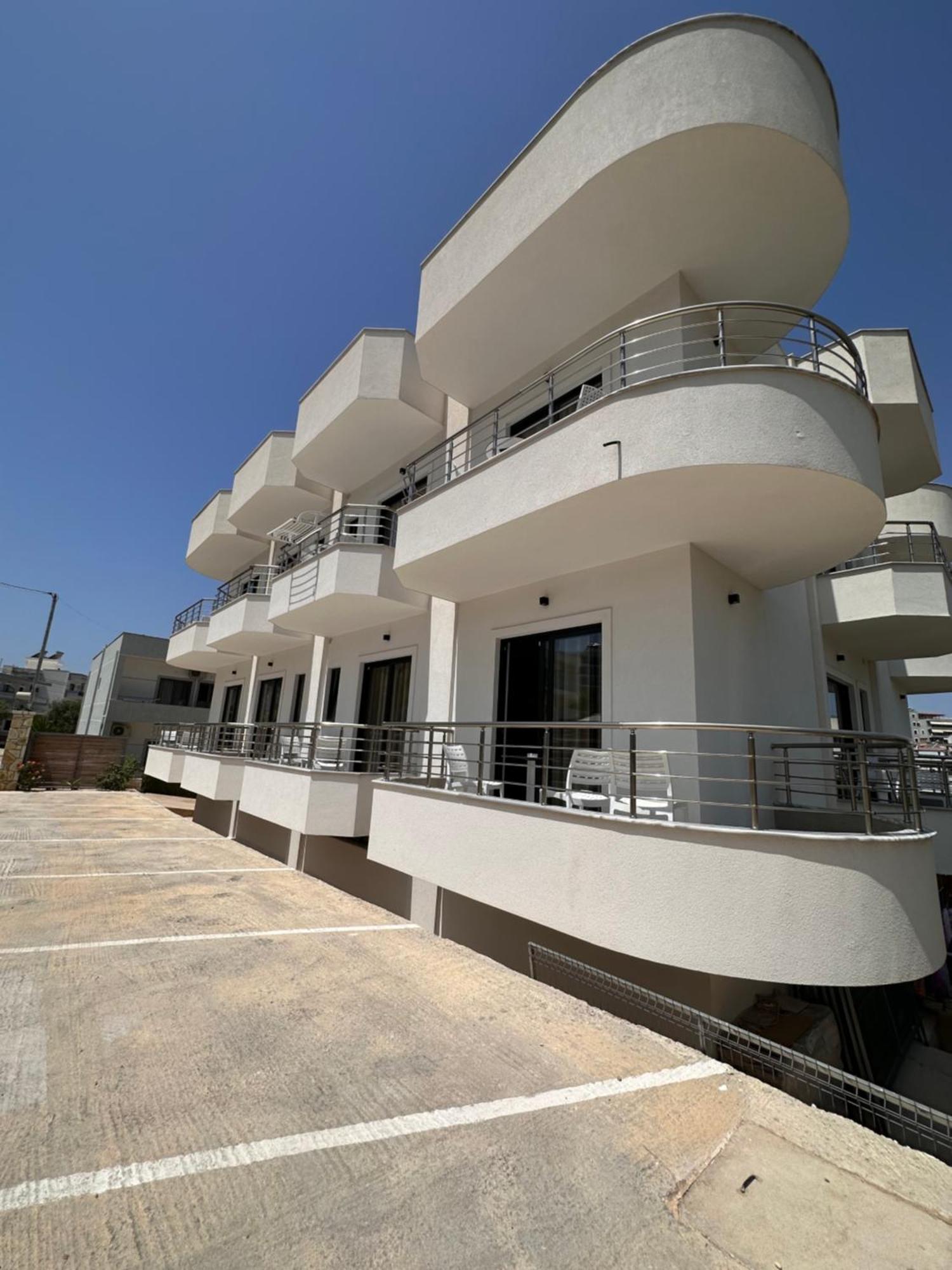 קסאמיל J&B Hotel מראה חיצוני תמונה