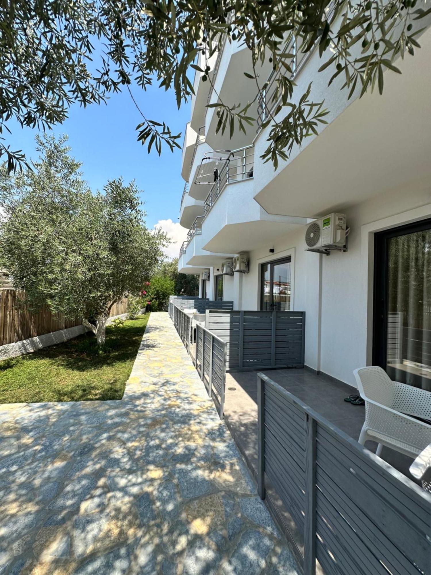 קסאמיל J&B Hotel מראה חיצוני תמונה